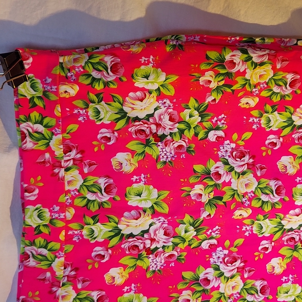 Belleberry Foral pattern skirt